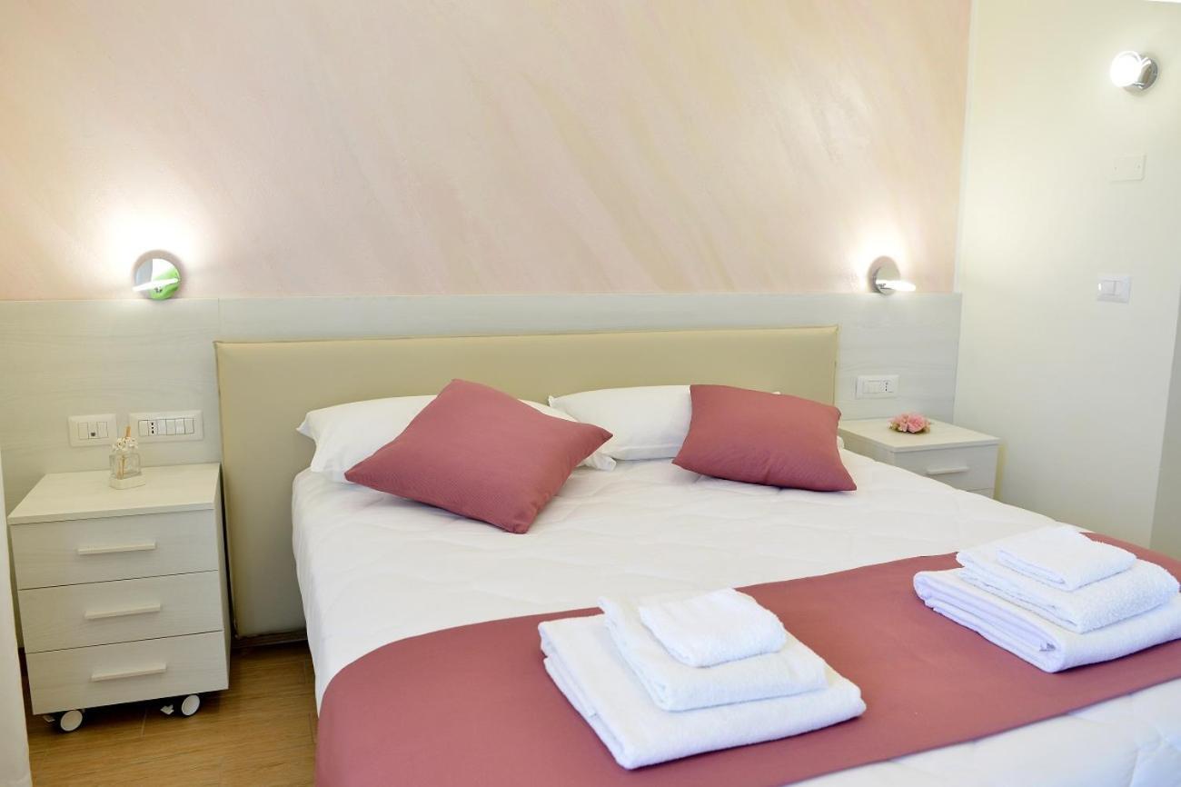 B&B Il Fiorone Torre Canne Exterior photo